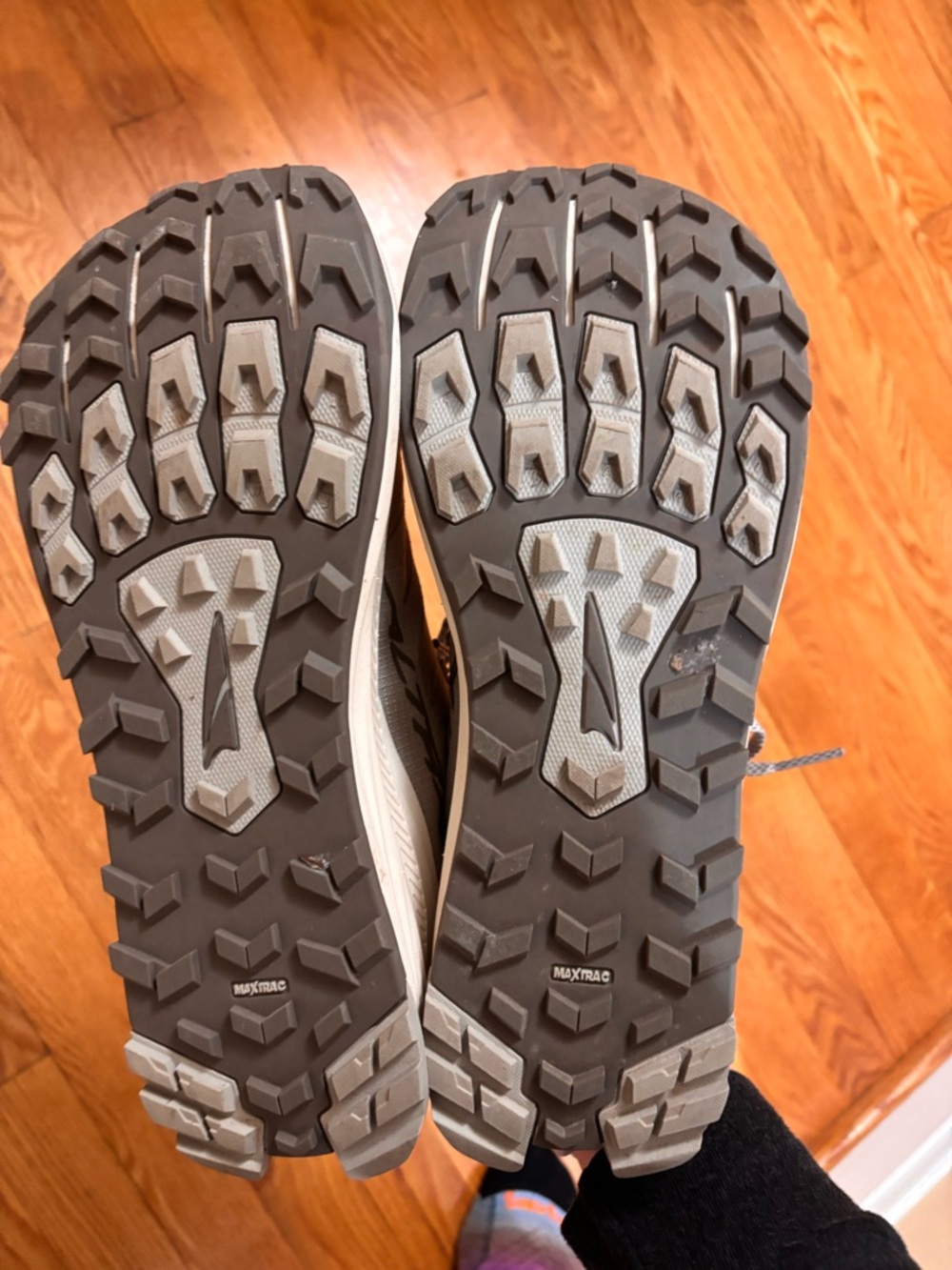 Altra Light Gray Women’s Lone Peak Trail Running Shoes - Picture 2 of 5